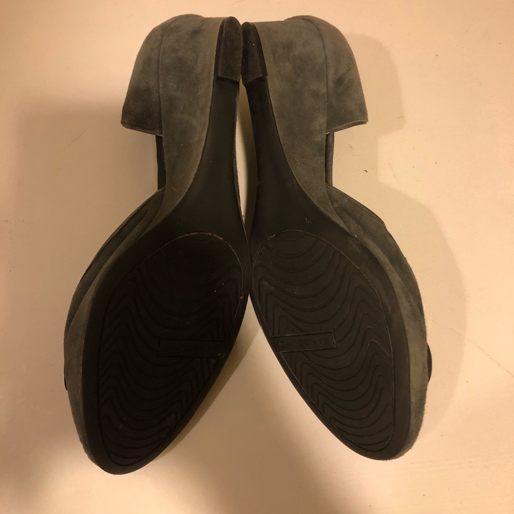 Gray Wedges - image 3